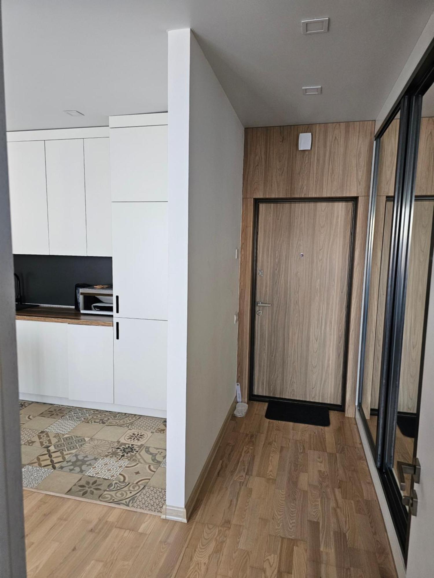 Nyvky Like Home - Studio - Apt 35 Kiev Luaran gambar